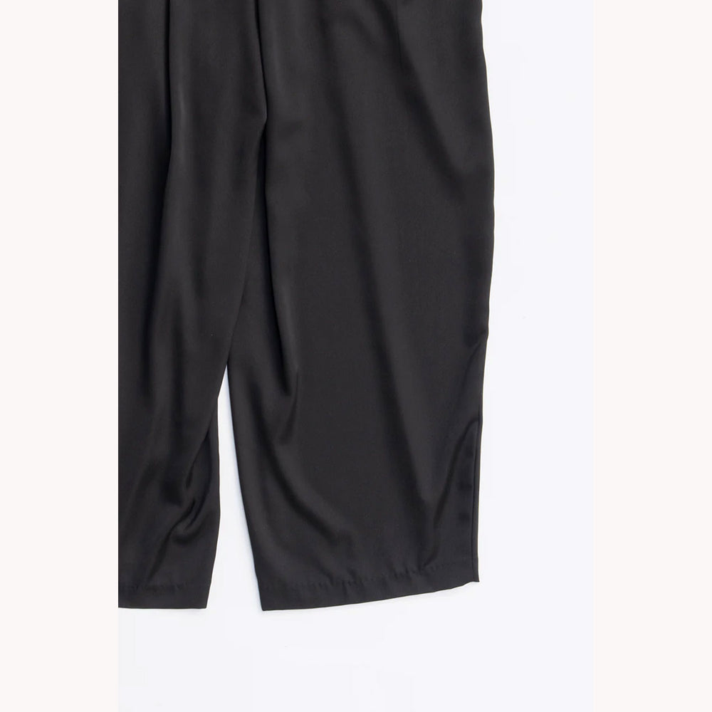 
                  
                    Front Gathered Easy Pants -GREY-
                  
                