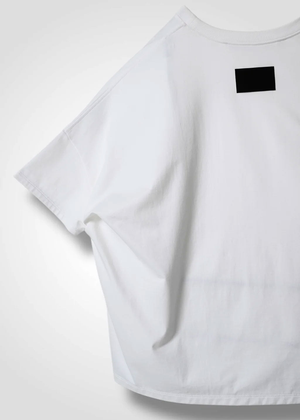 
                  
                    NOA T SHIRT -CHARCOAL-
                  
                