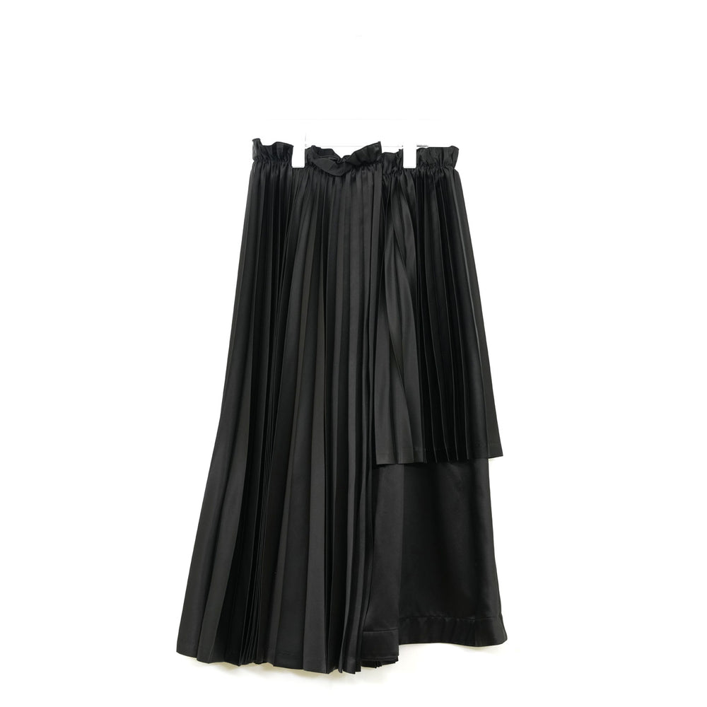 
                  
                    エステルサテンプリーツスカート-BLACK-
                  
                