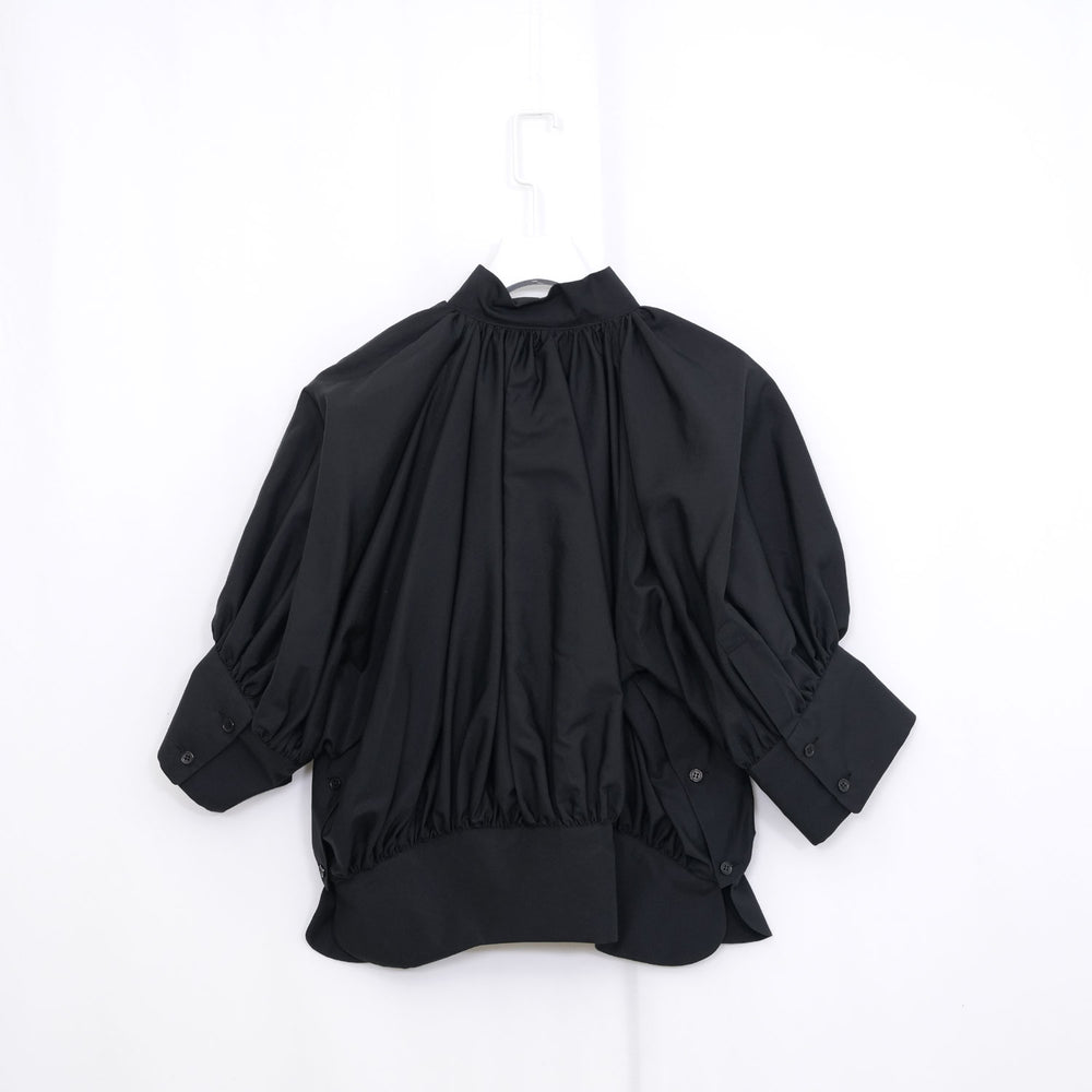 美品　ネストローブ　ラミー　スタンドネック　ギャザーブラウス　黒 美品 ネストローブ ラミー スタンドネック ギャザーブラウス 黒