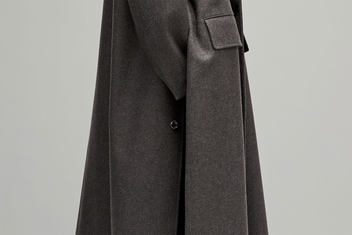 
                  
                    RERACS LOOSE CHESTER COAT
                  
                