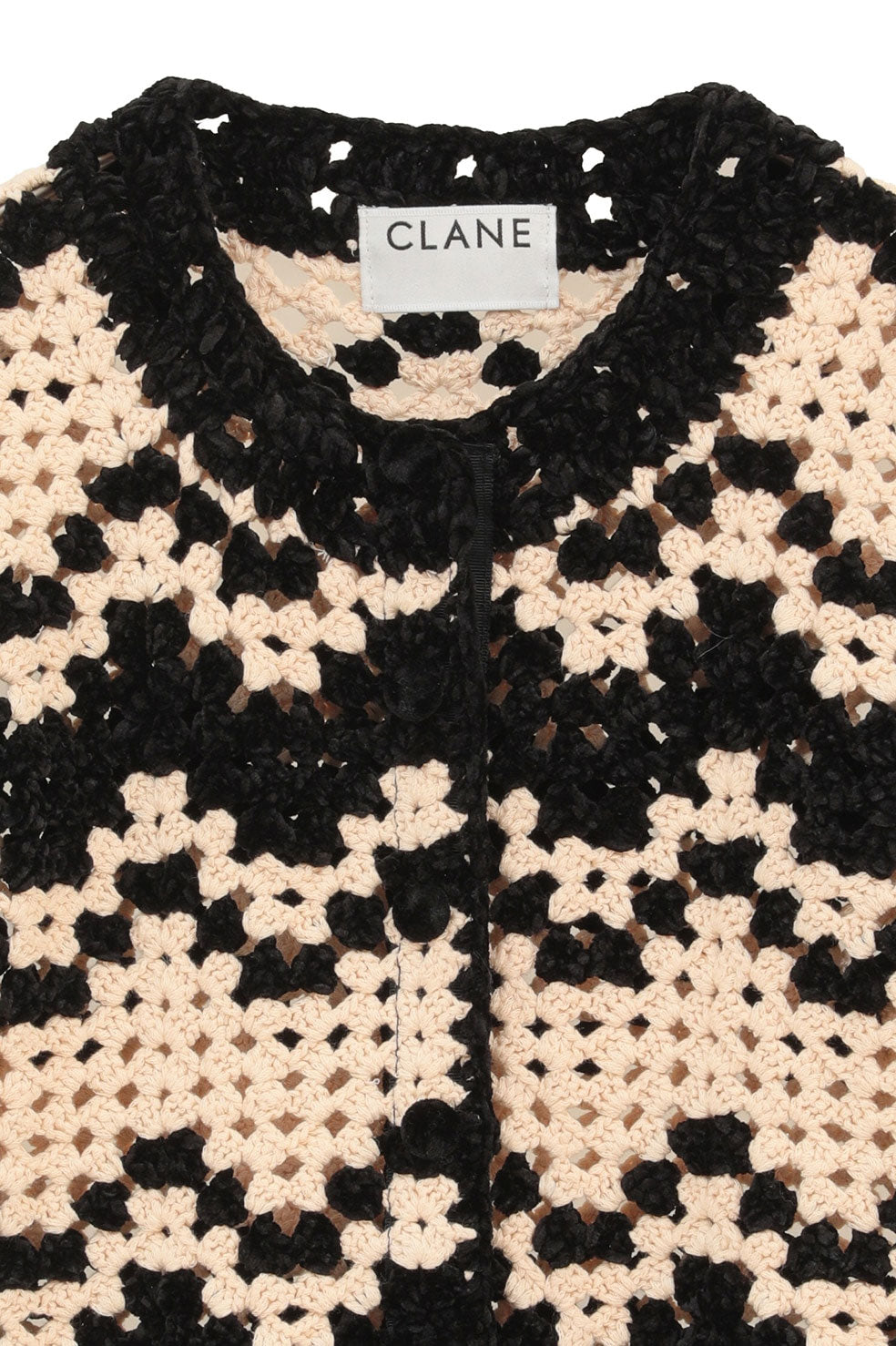 
                  
                    MALL BORDER HAND CROCHET KNIT CARDIGAN
                  
                