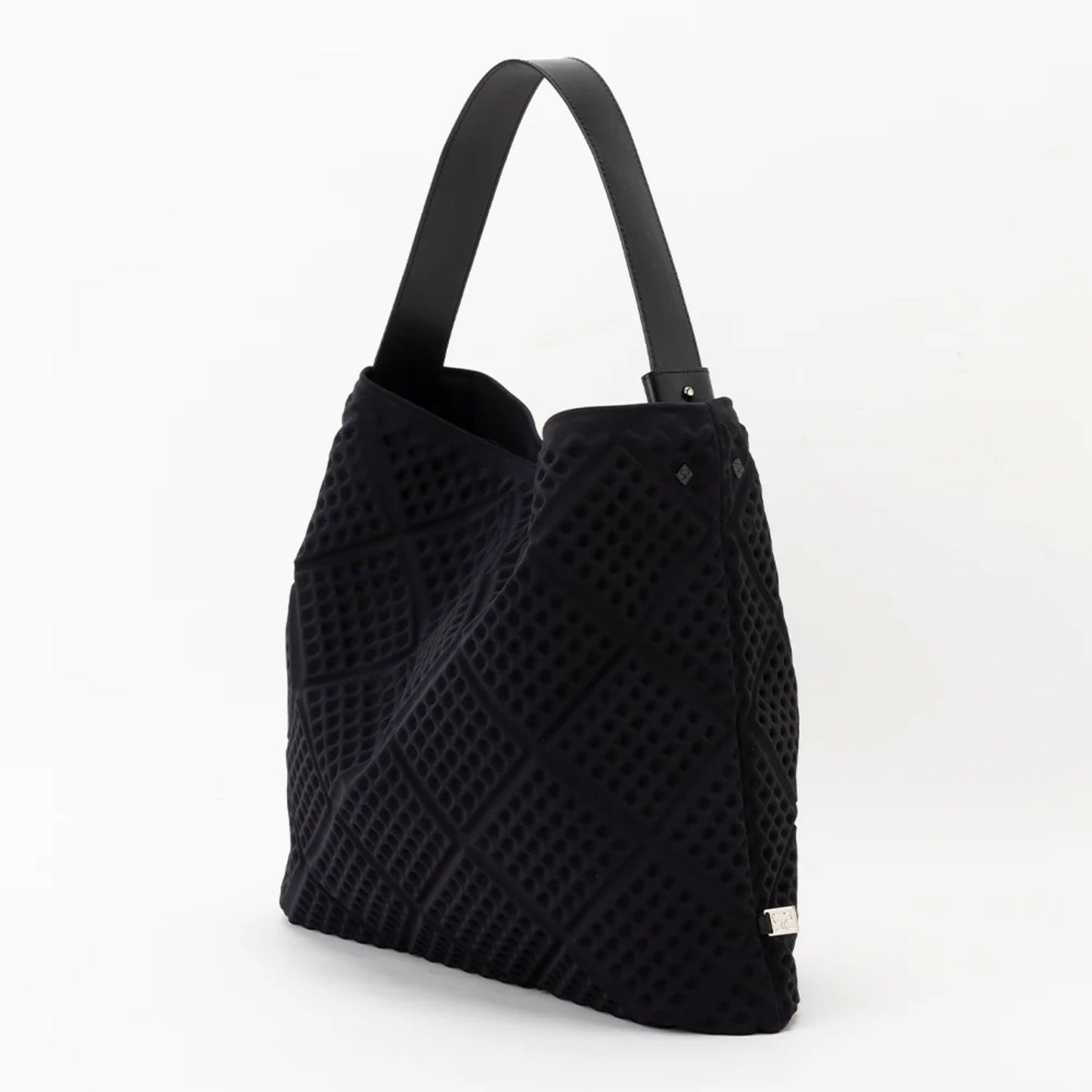 
                  
                    WAF-FUL ONE TOTE 2-Ice gray-
                  
                