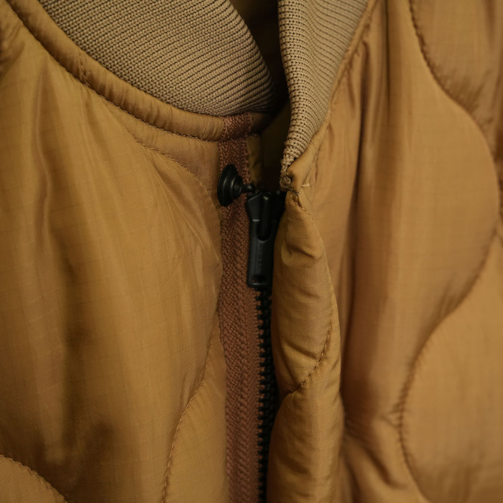 
                  
                    QUILTED LINER TYPE CWU-9/P JACKET -SANDSTONE-
                  
                
