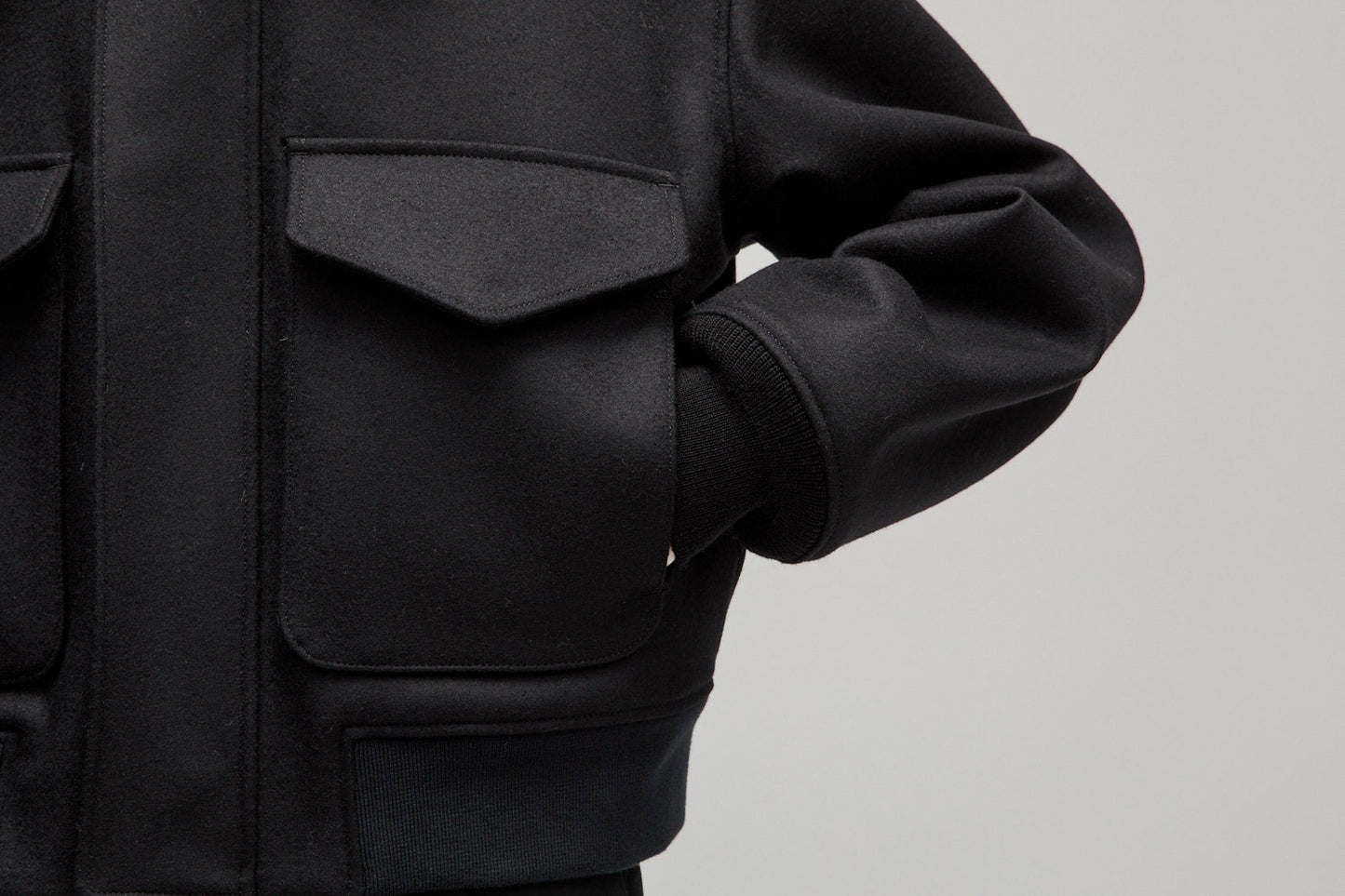 
                  
                    THE A2JACKET W(WITH BOA COLLAR)
                  
                