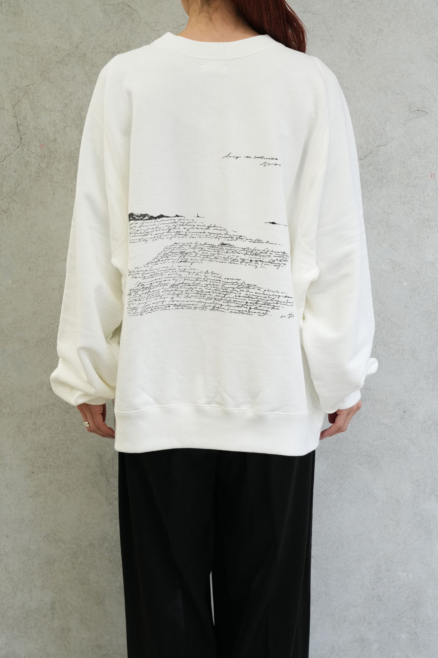 
                  
                    OVERSIZED ARMOR SWEAT -WHITE PRINTED-
                  
                