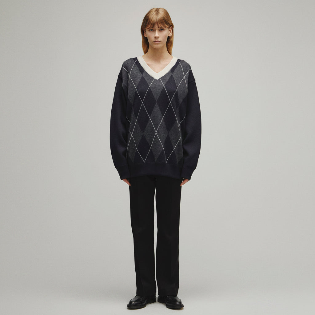 
                  
                    RERACS ARGYLE V NECK KNIT
                  
                