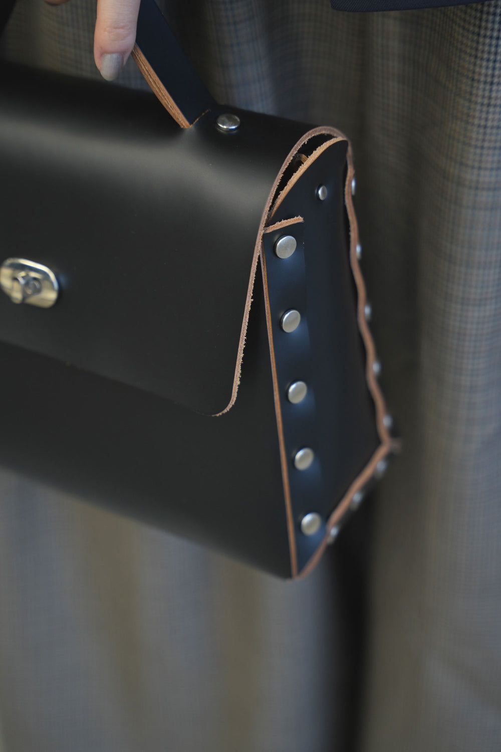 バッグ assemble hand bag flap M Hender Scheme assemble hand bag flap M - ALPOA