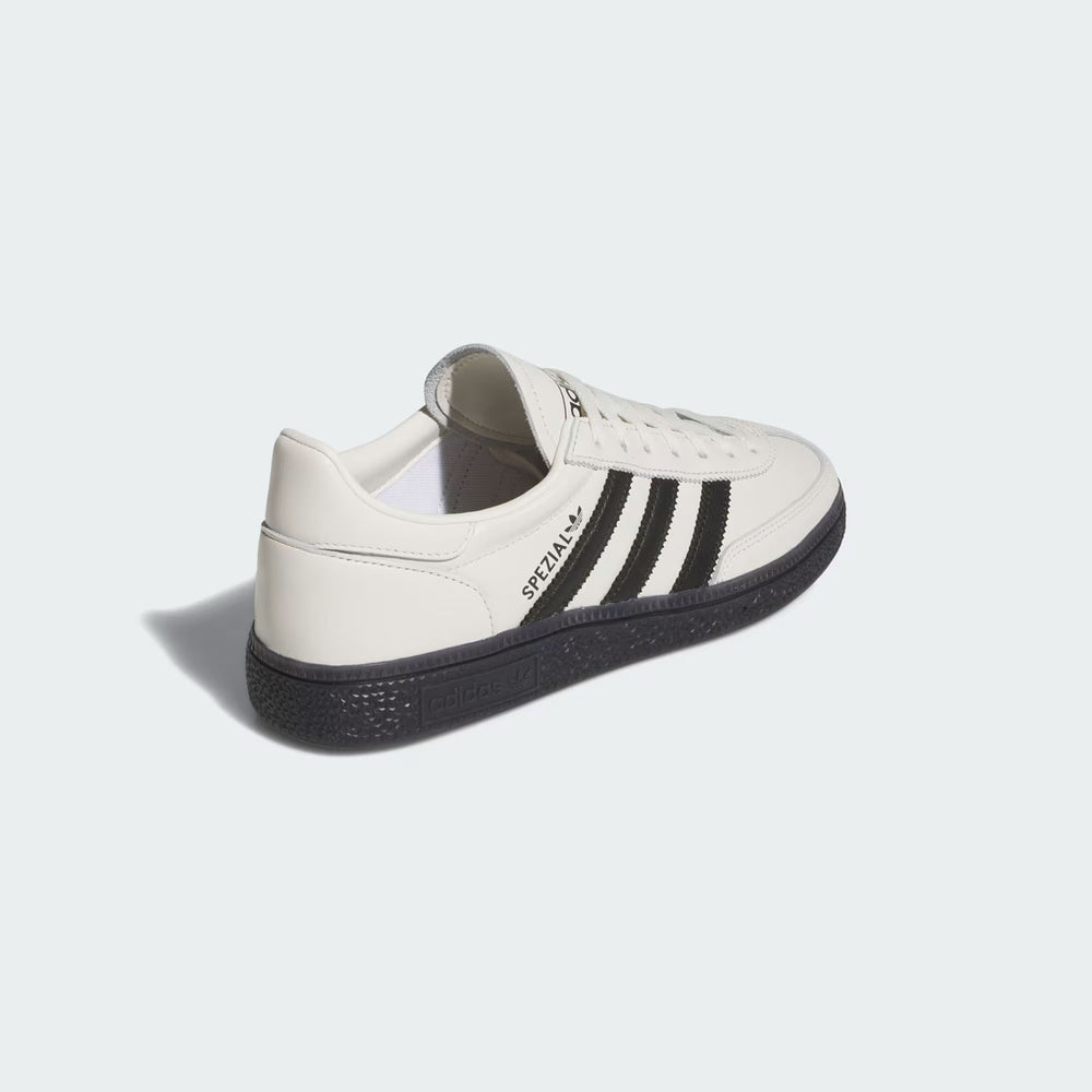 
                  
                    HANDBALL SPEZIAL -Cloud White-
                  
                
