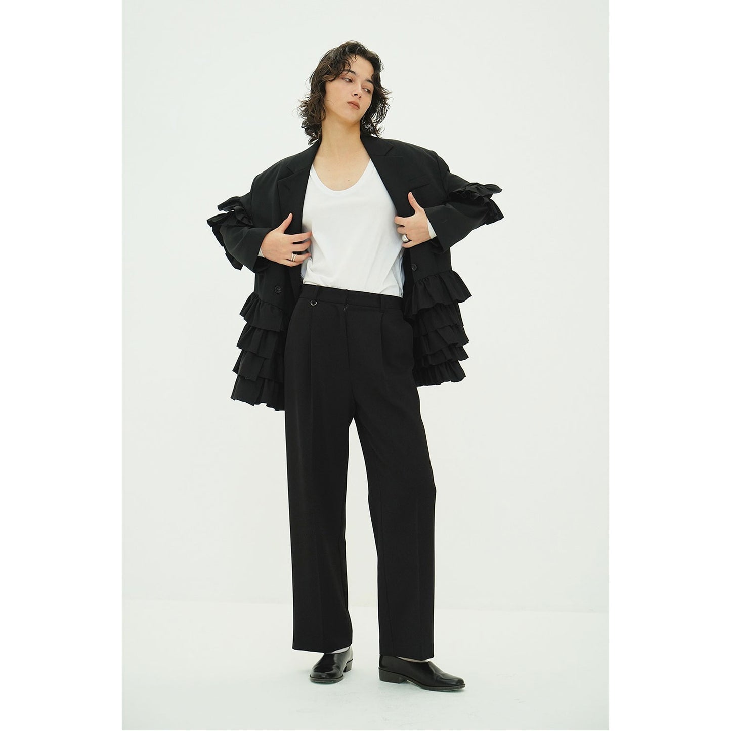 
                  
                    2WAY TUCK STRAIGHT PANTS -BLUE-
                  
                