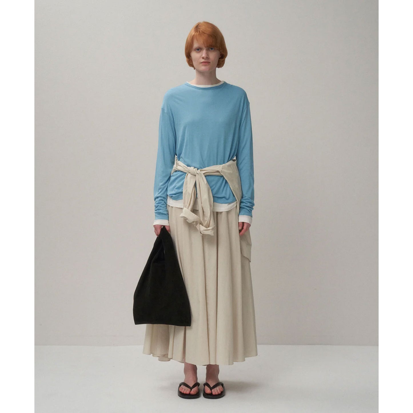 
                  
                    MODAL SILK JERSEY CREWNECK PULLOVER -SAX-
                  
                