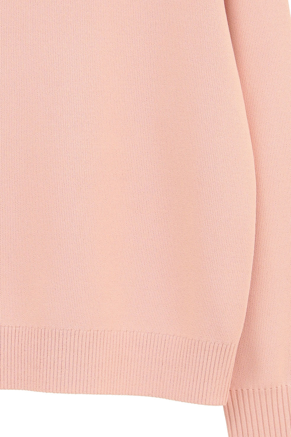 
                  
                    BASIC COMPACT KNIT TOPS
                  
                