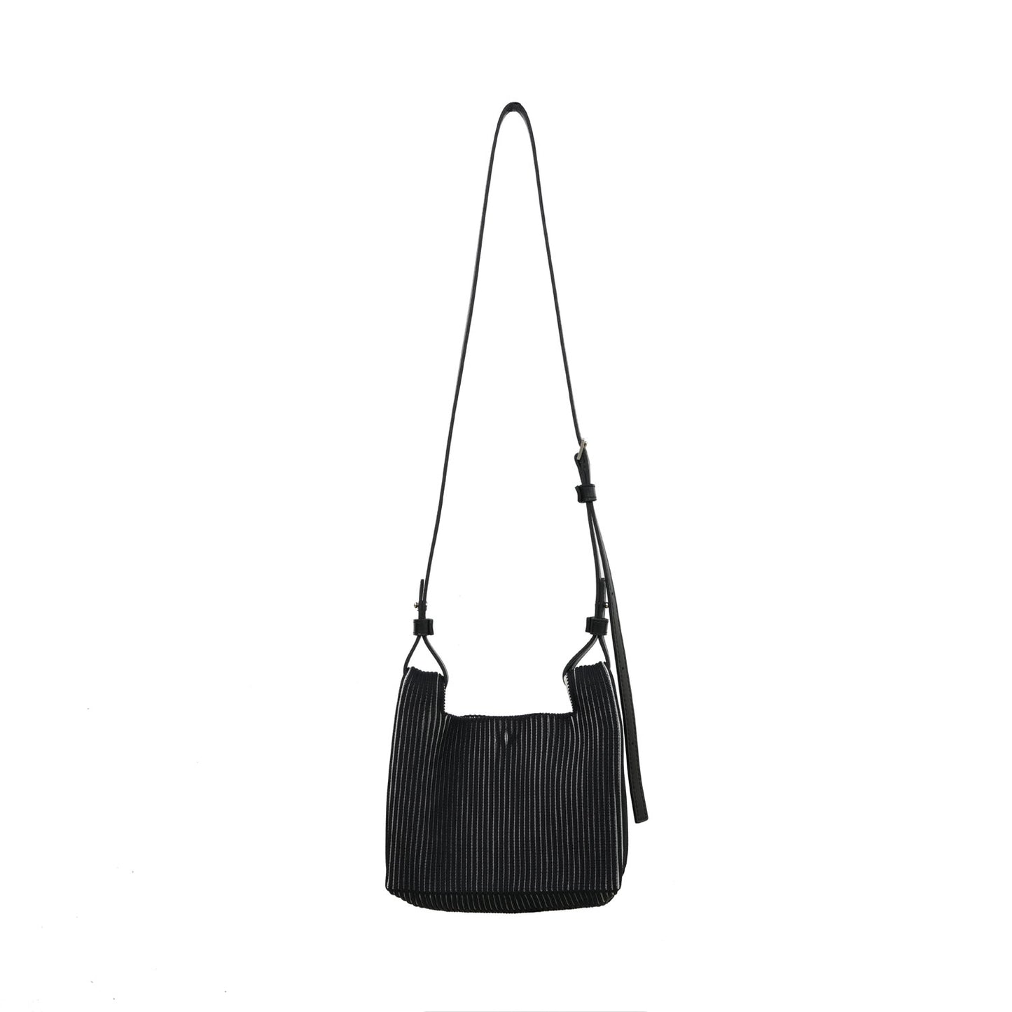 
                  
                    WRAP BAG MINI(STRAP)
                  
                