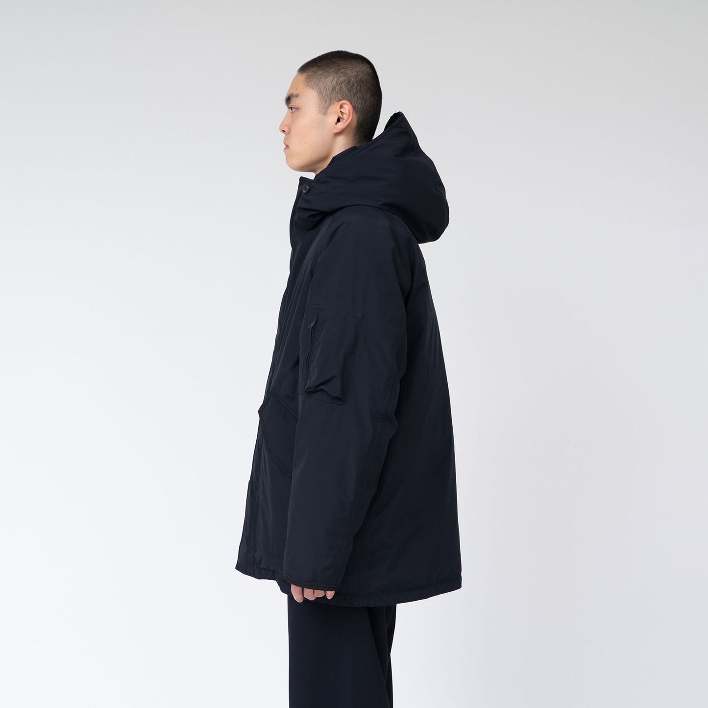 
                  
                    GORE-TEX DOWN COAT
                  
                