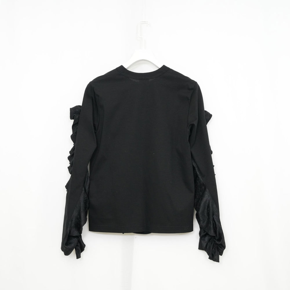 
                  
                    ラッフル切替カットソー-BLACK-
                  
                