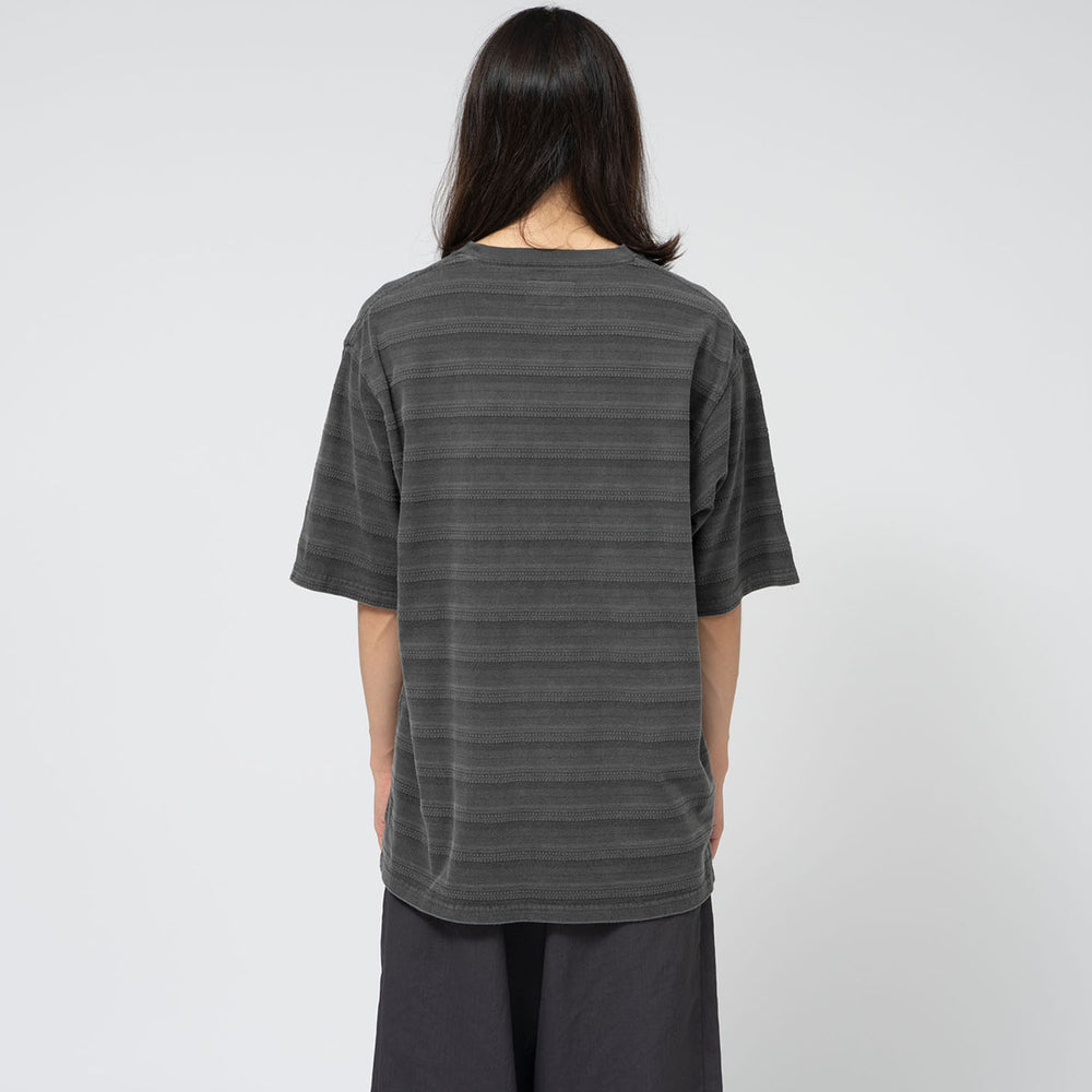 
                  
                    JACQUARD FIELD TEE
                  
                