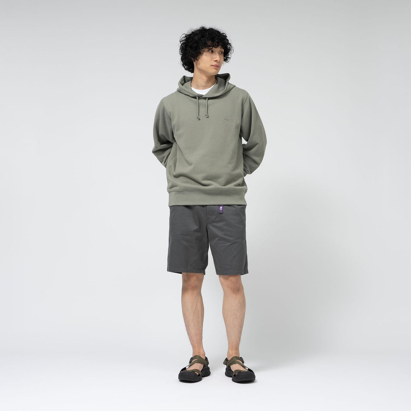 
                  
                    CHINO FIELD SHORTS
                  
                