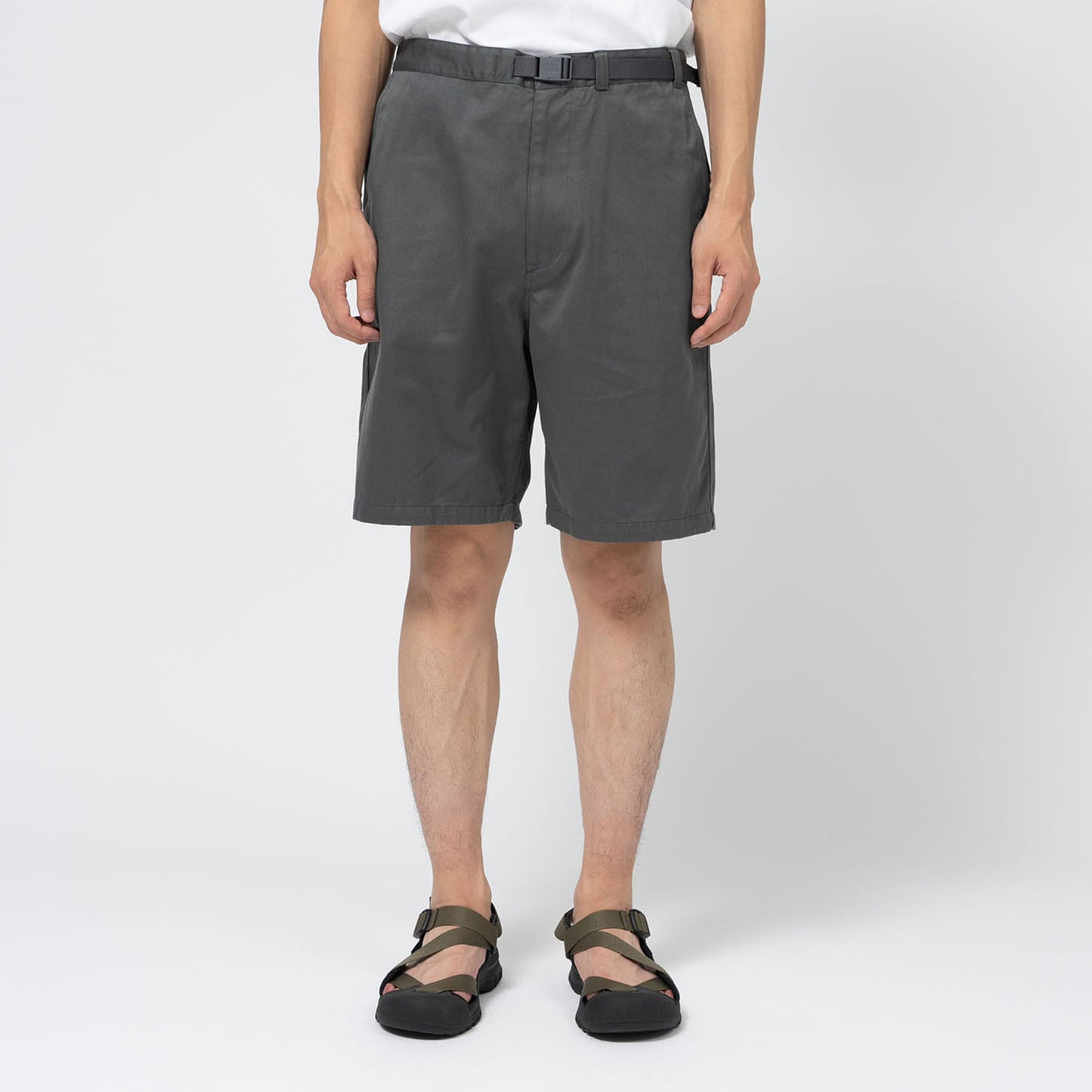 
                  
                    CHINO FIELD SHORTS
                  
                