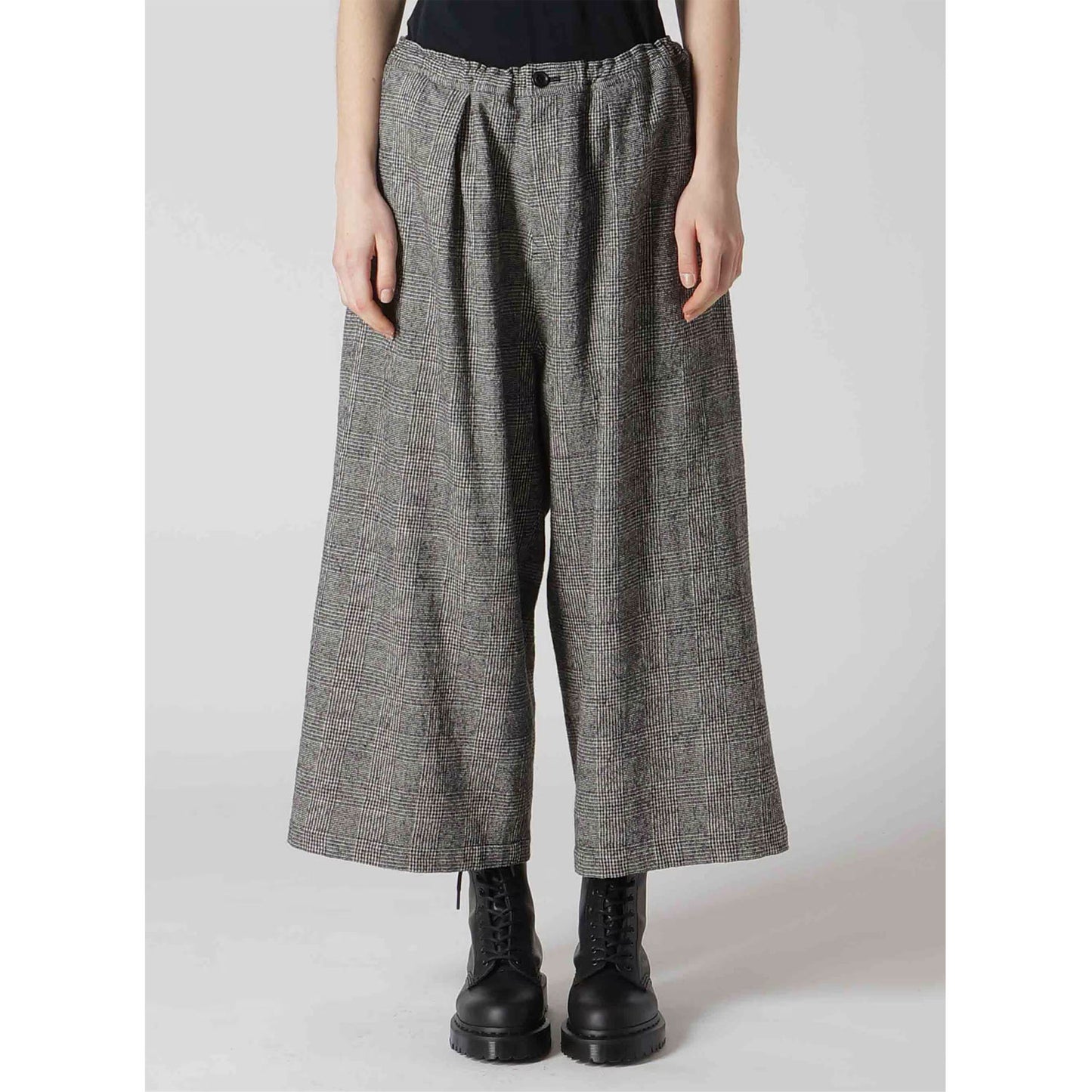 
                  
                    COTTON WOOL GLEN CHECK FRONT TUCK WIDE PANTS
                  
                