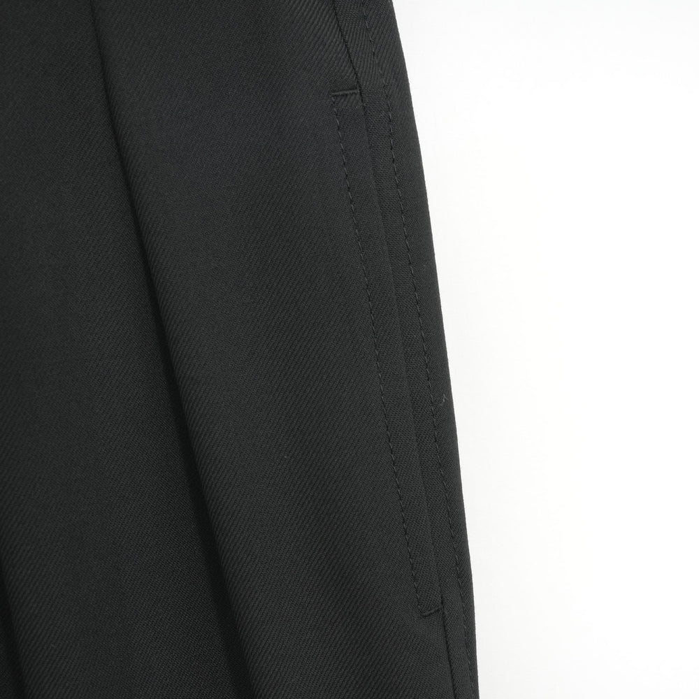 
                  
                    ウールエステルサージパンツ
                  
                