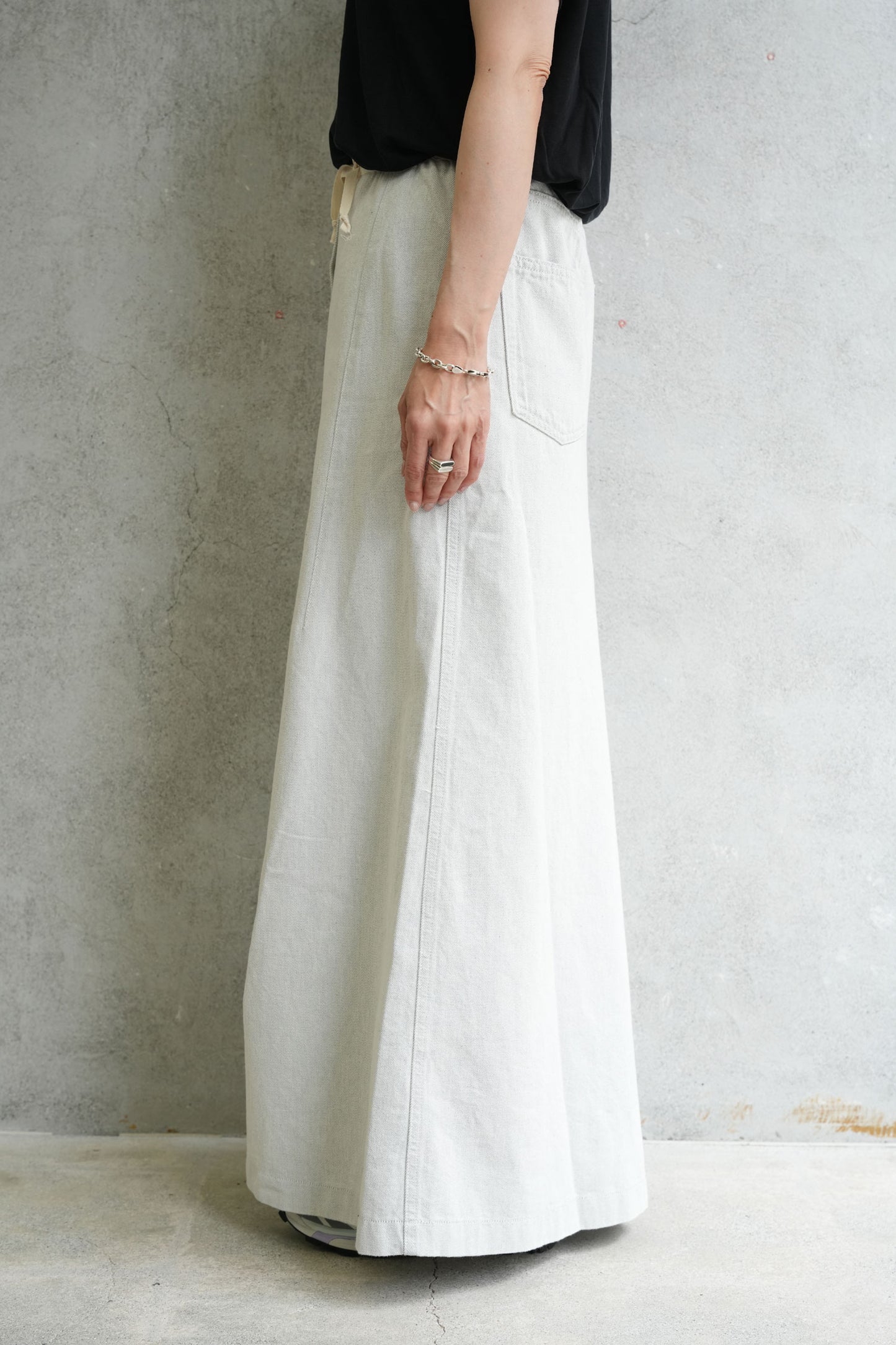 
                  
                    ARTHUR SKIRT-ECRU DENIM-
                  
                