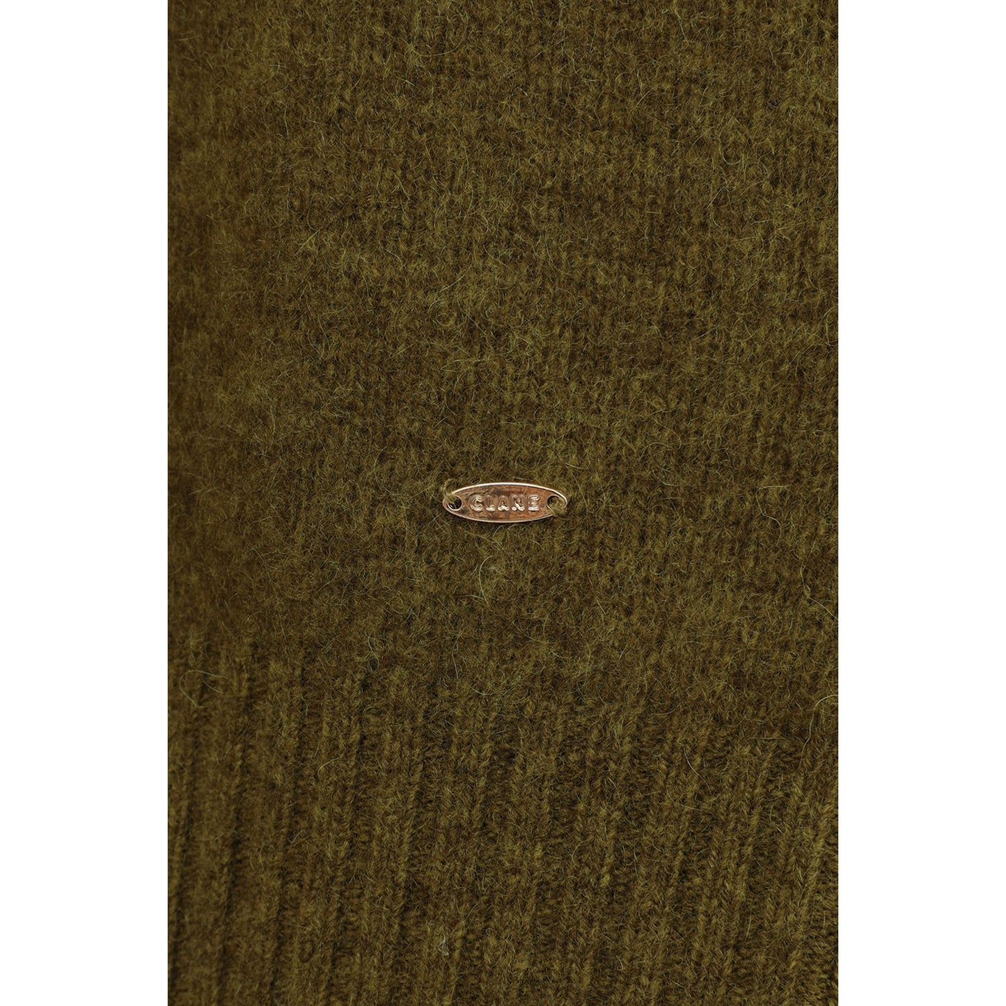 
                  
                    YAK V NECK KNIT TOPS -CHACOAL GRAY-
                  
                