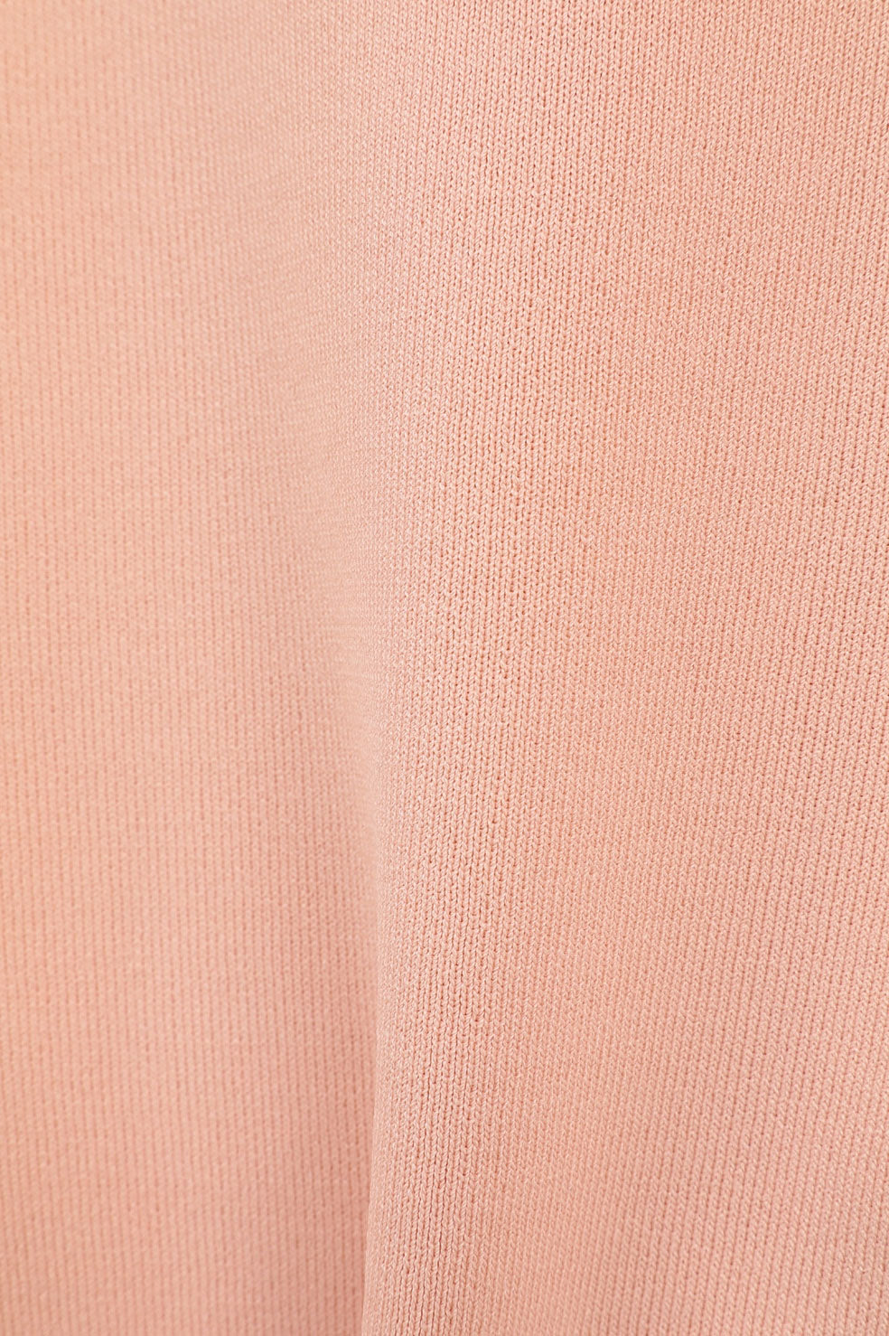 
                  
                    BASIC COMPACT KNIT TOPS
                  
                