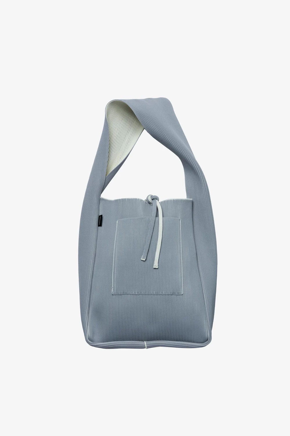 
                  
                    KASANE REVERSIBLE TASUKI TOTE LARGE -IVORY×GRAY-
                  
                