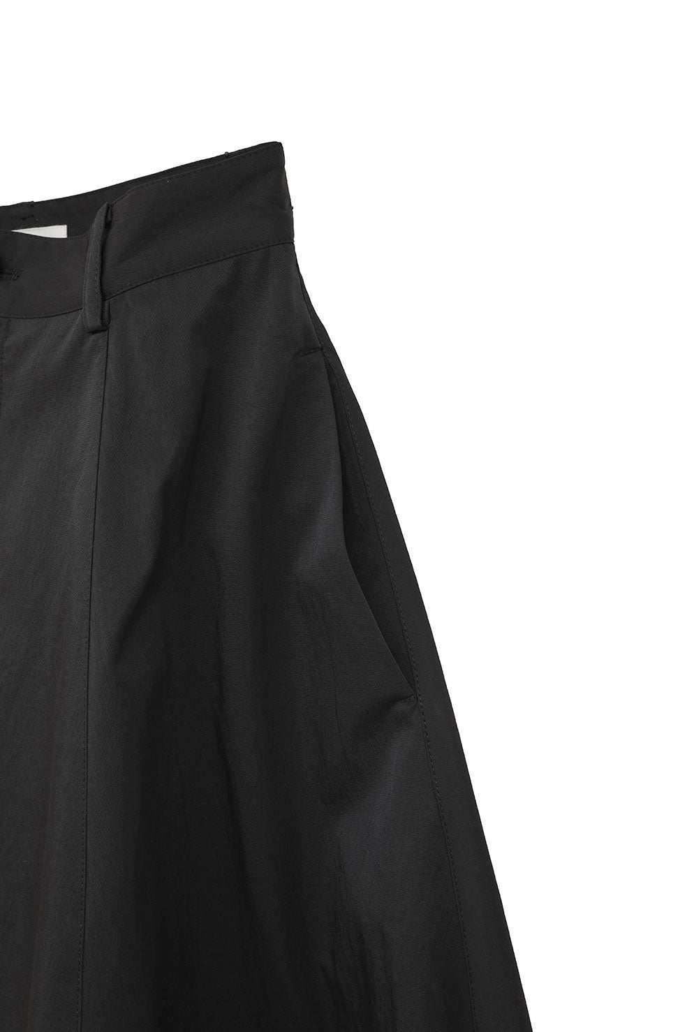 
                  
                    COCOON LINE VOLUME SKIRT -BLACK-
                  
                