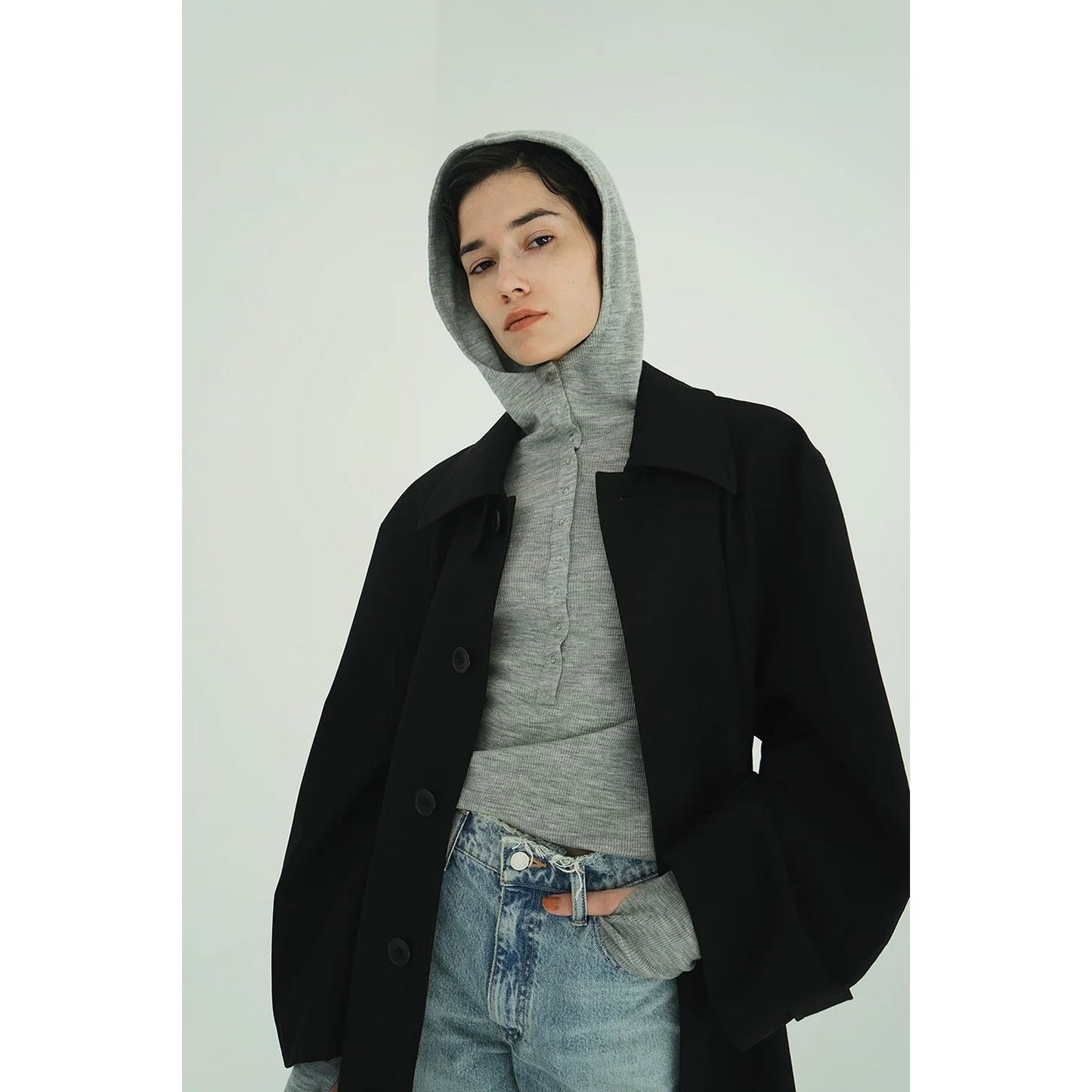 
                  
                    WOOL RIB HOODED TIGHT TOPS -GRAY-
                  
                