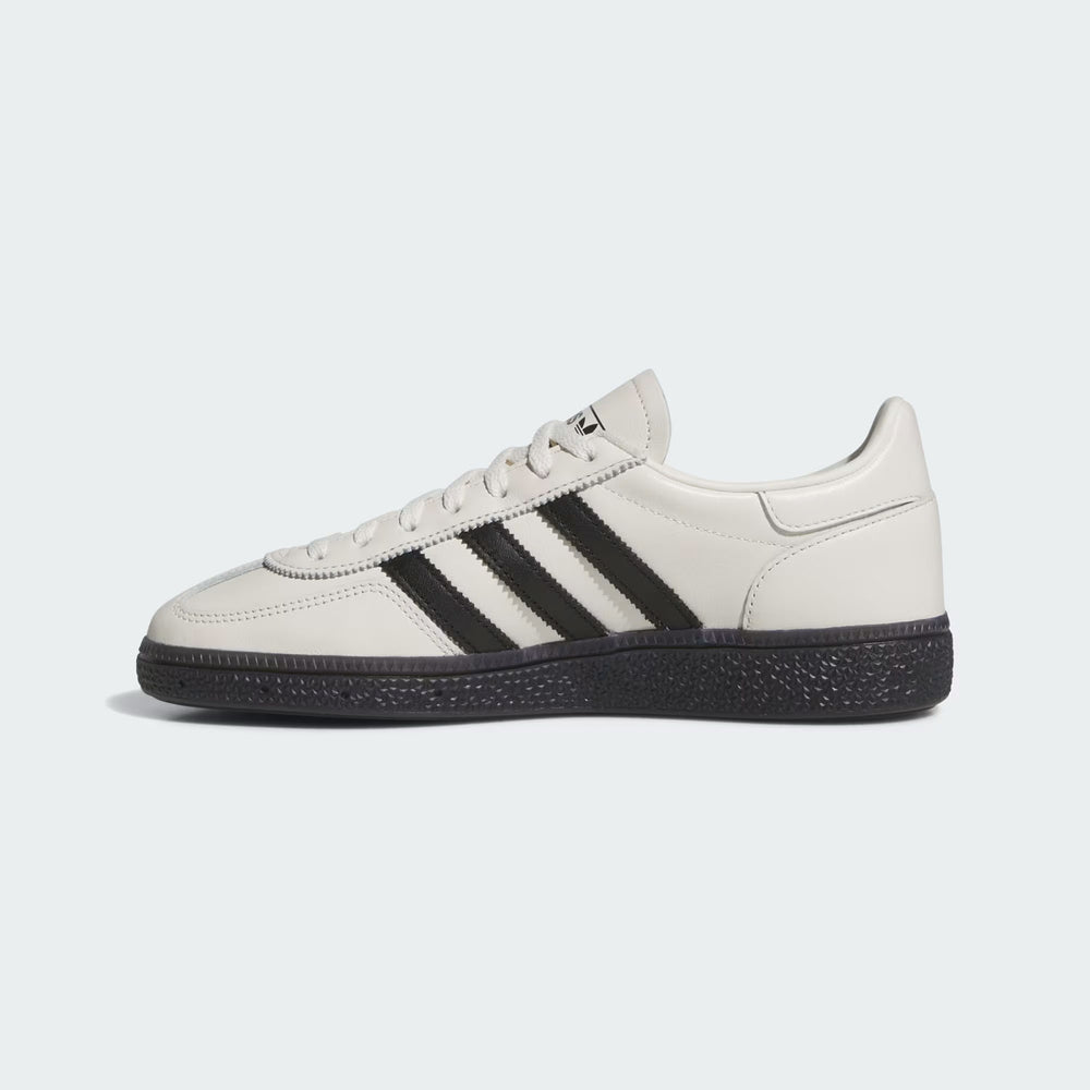 
                  
                    HANDBALL SPEZIAL -Cloud White-
                  
                