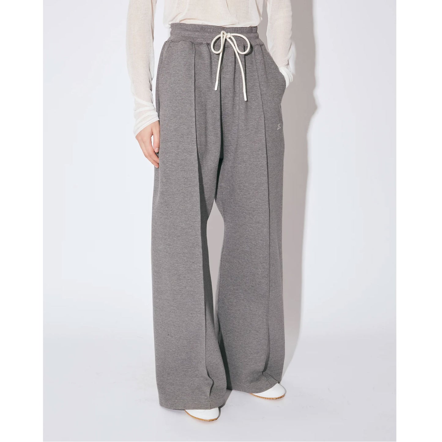 
                  
                    compqct double jersey wide straight pants -black-
                  
                