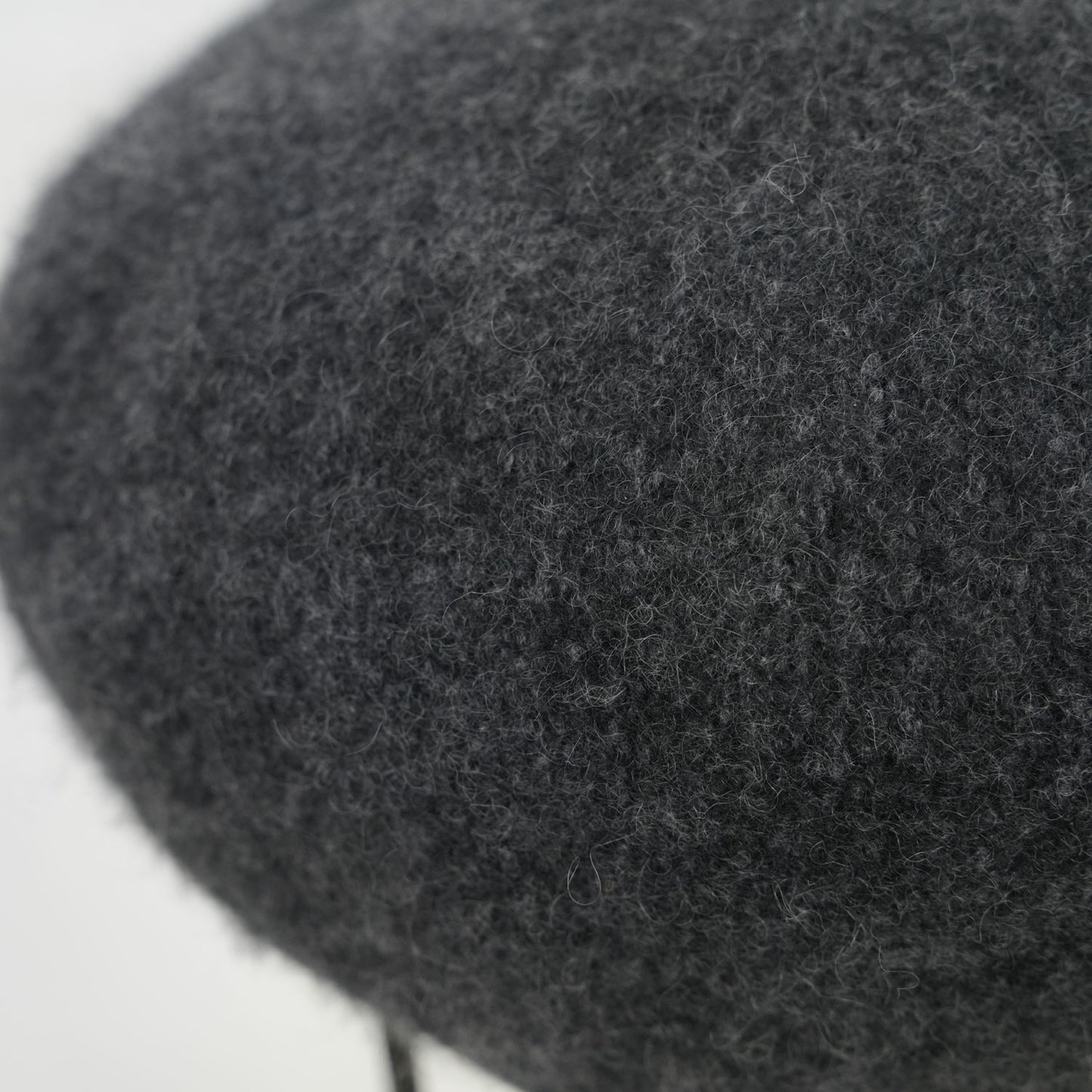 
                  
                    BARA BERET
                  
                
