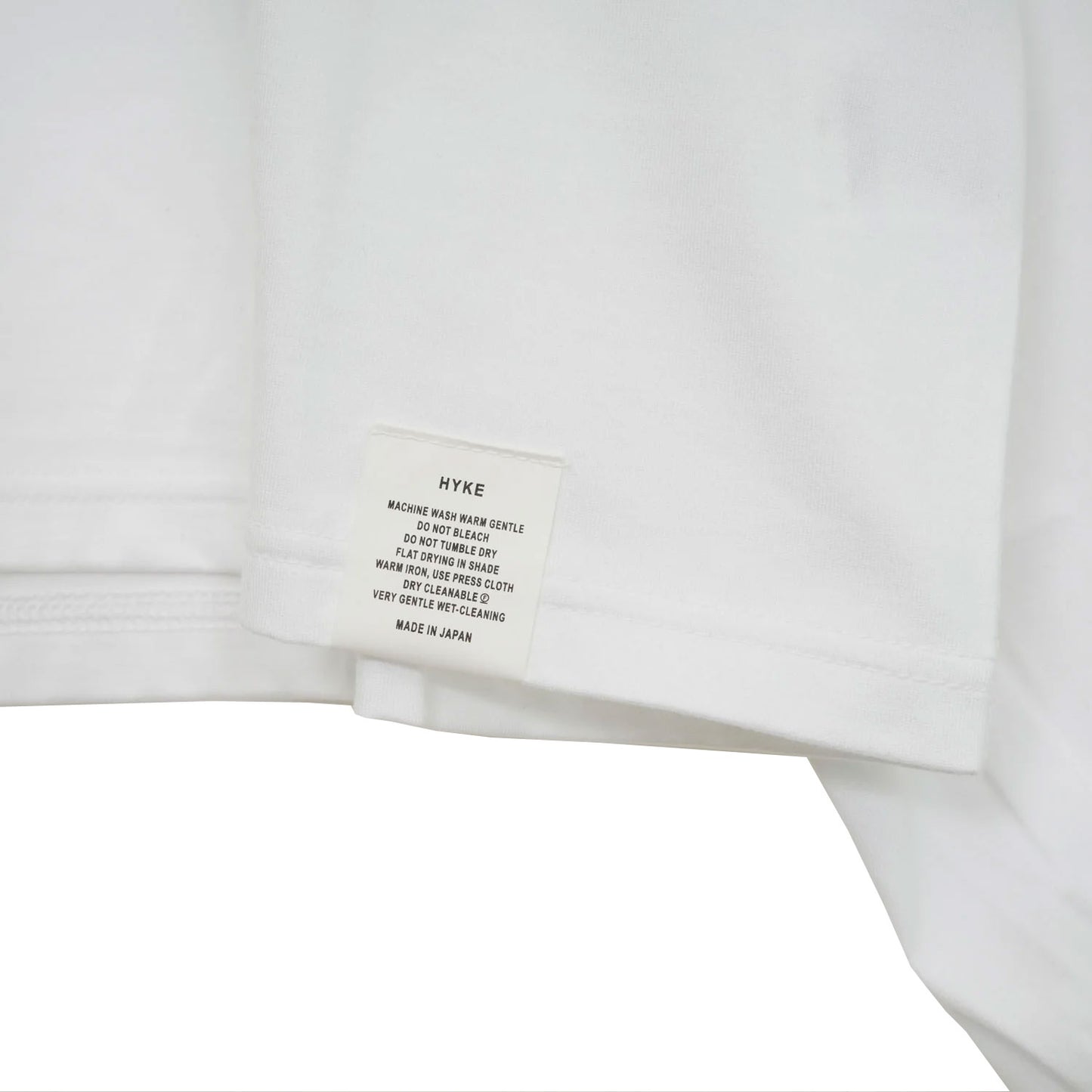 
                  
                    CROPPED LONG-SLV TEE/BIG FIT(6.5OZ)-WHITE-
                  
                