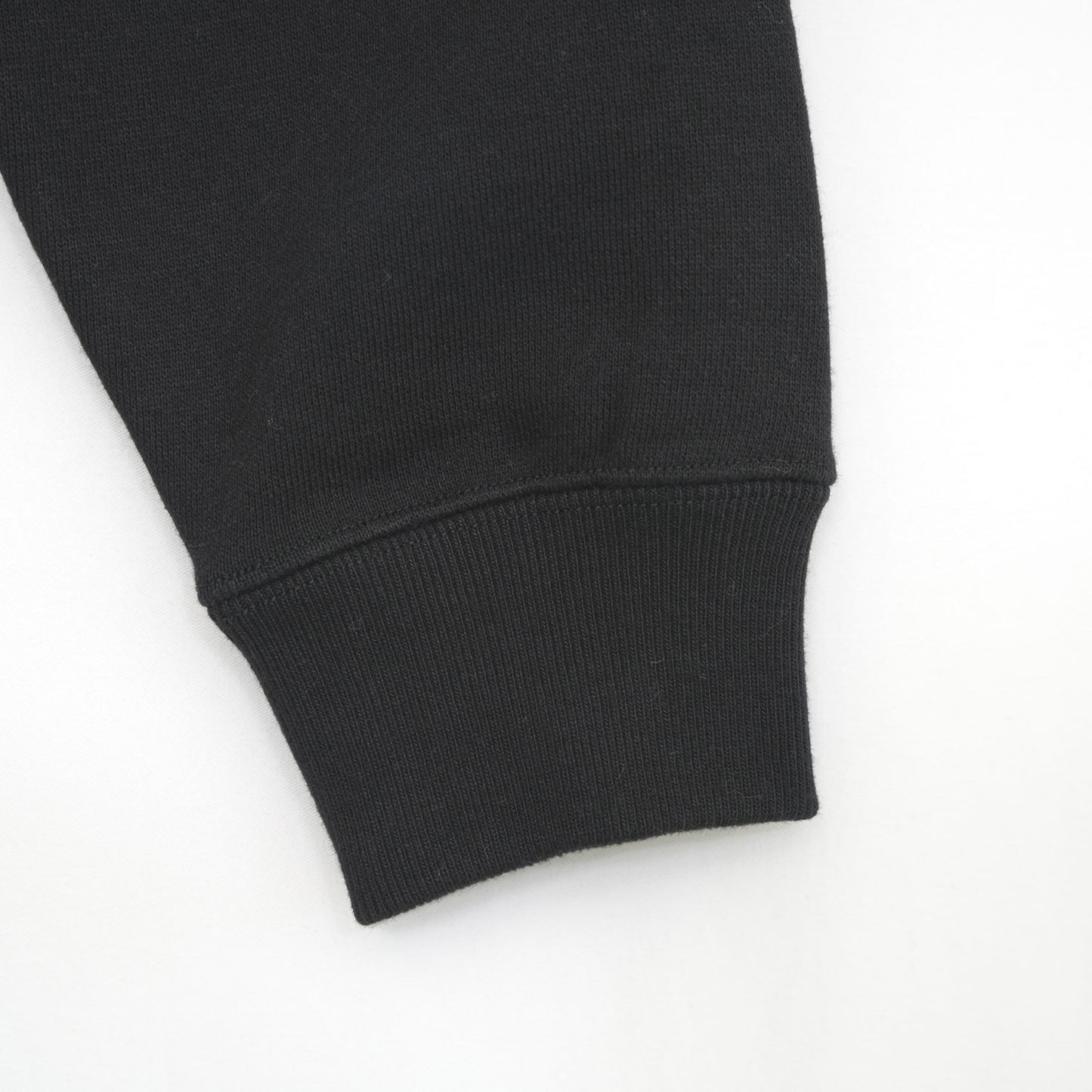 
                  
                    CROPPED SWEAT SHIRT -CHARCOAL-
                  
                
