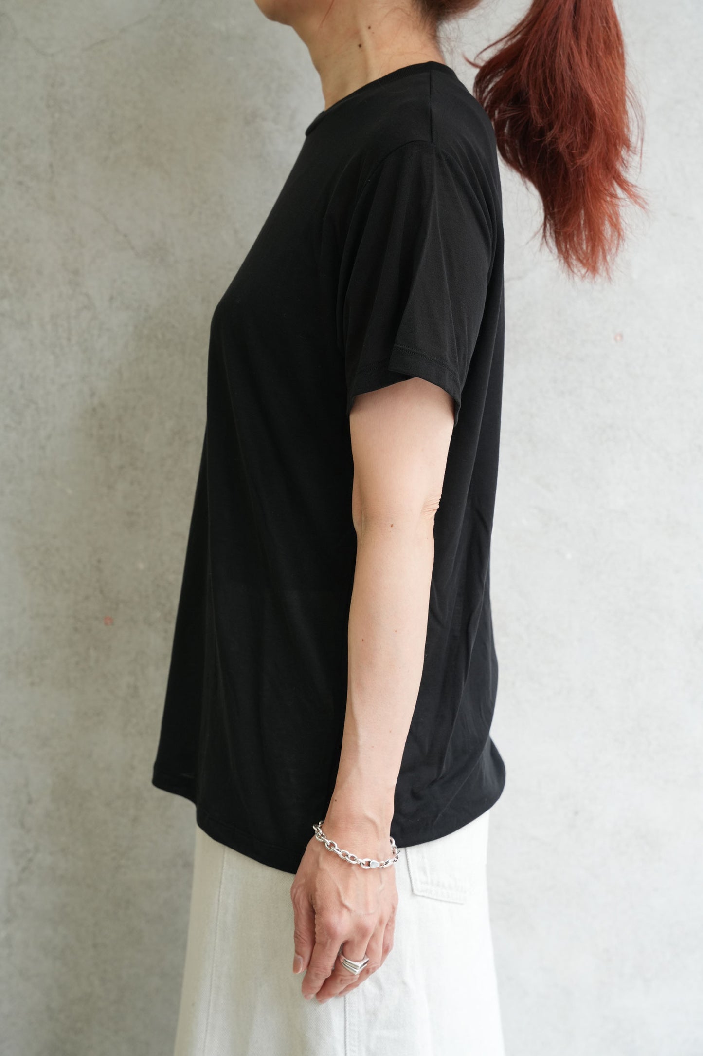 
                  
                    TEE SHIRT-BLACK-
                  
                
