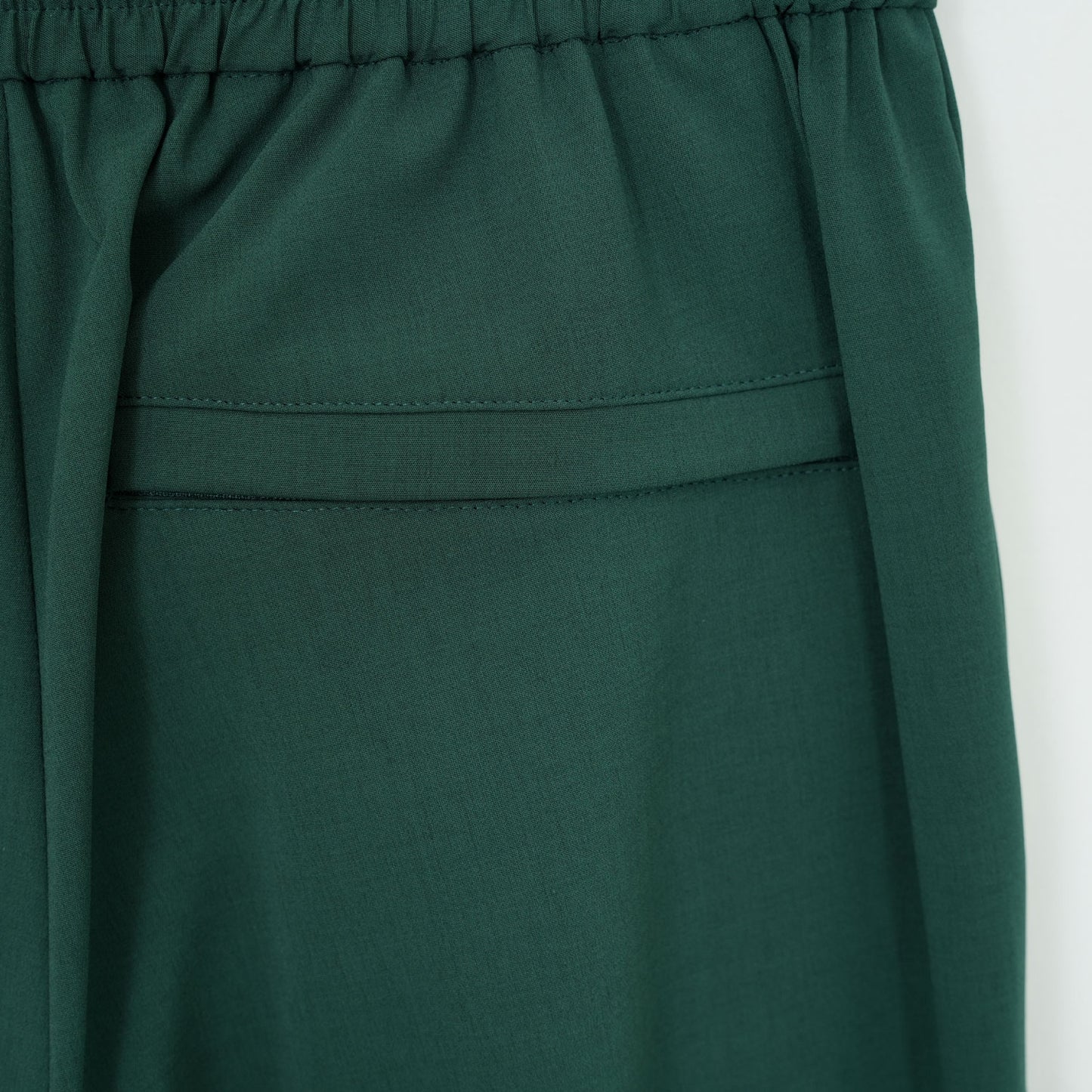 
                  
                    STRETCH WIDE-LEG PANTS-GREEN-
                  
                