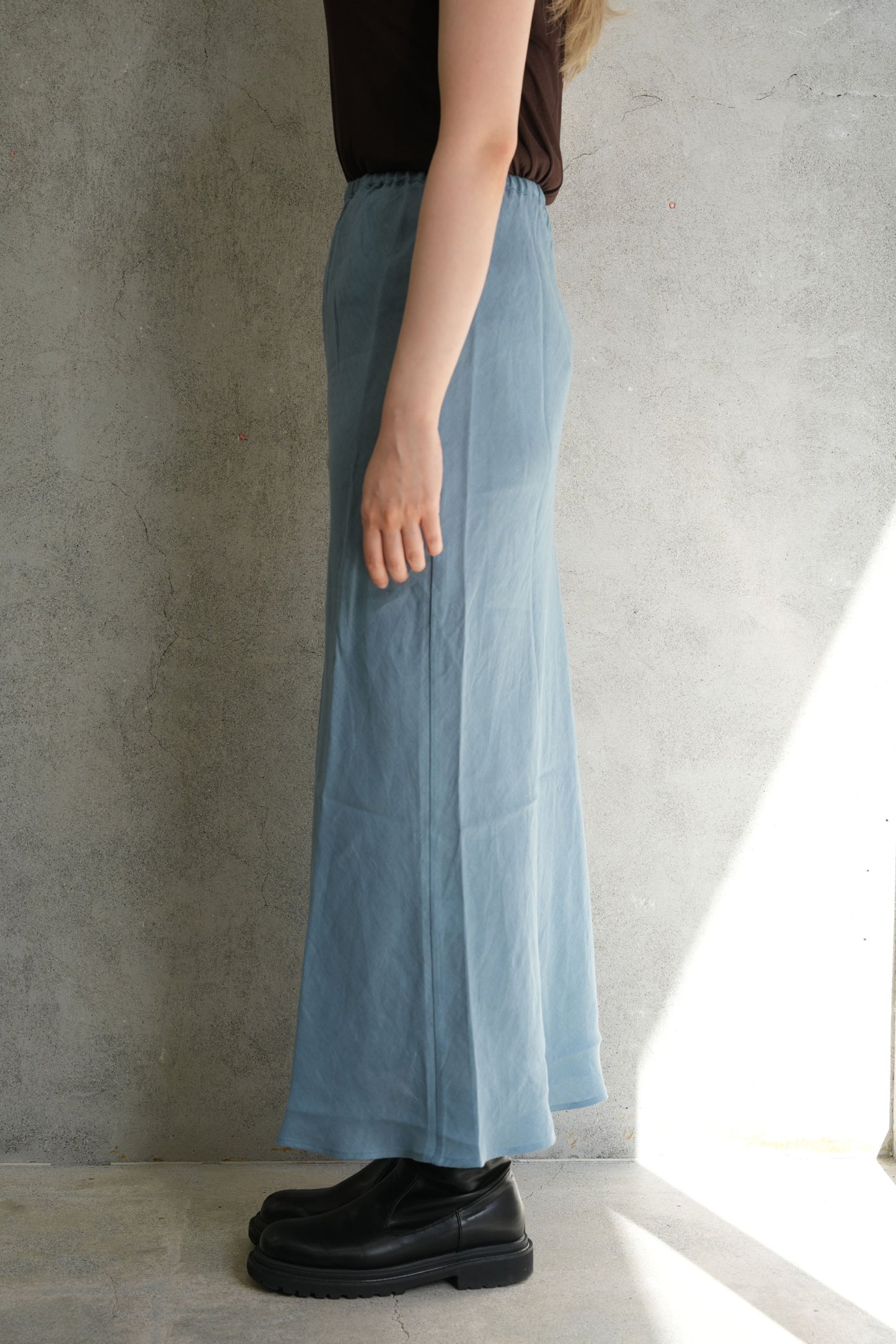 
                  
                    DYDINE SKIRT　-TRUSS BLUE-
                  
                