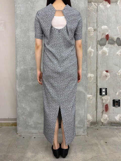 Floral Jacquard Square Neck Dress -GREY- – OBLIGE