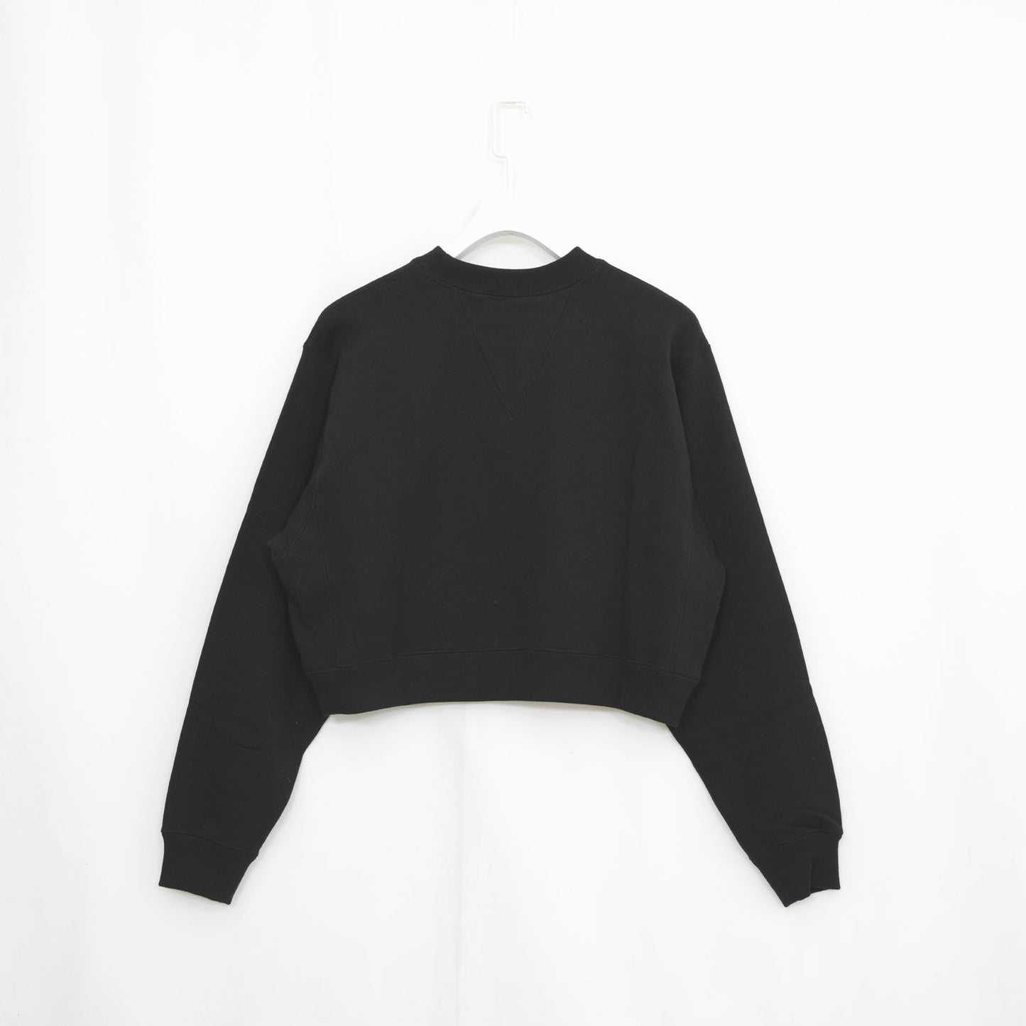 
                  
                    CROPPED SWEAT SHIRT -CHARCOAL-
                  
                