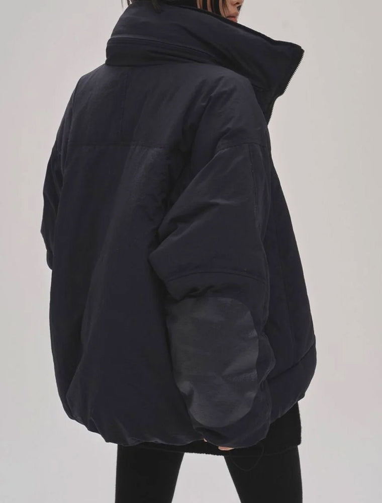 
                  
                    Monster Down Jacket-OLIVE-
                  
                