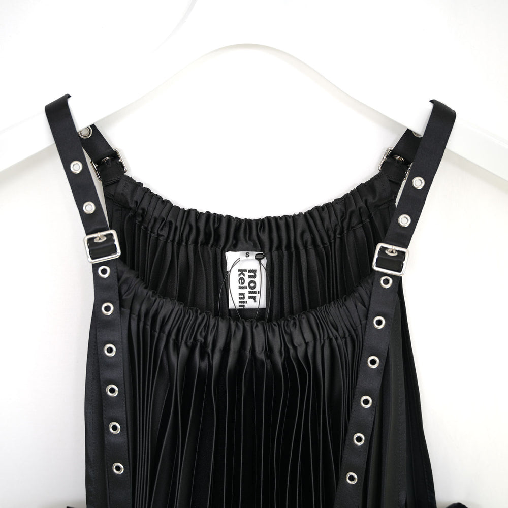 プリーツショートワンピース-BLACK- – OBLIGE