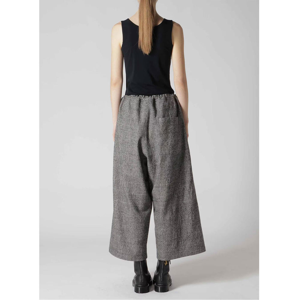 
                  
                    COTTON WOOL GLEN CHECK FRONT TUCK WIDE PANTS
                  
                