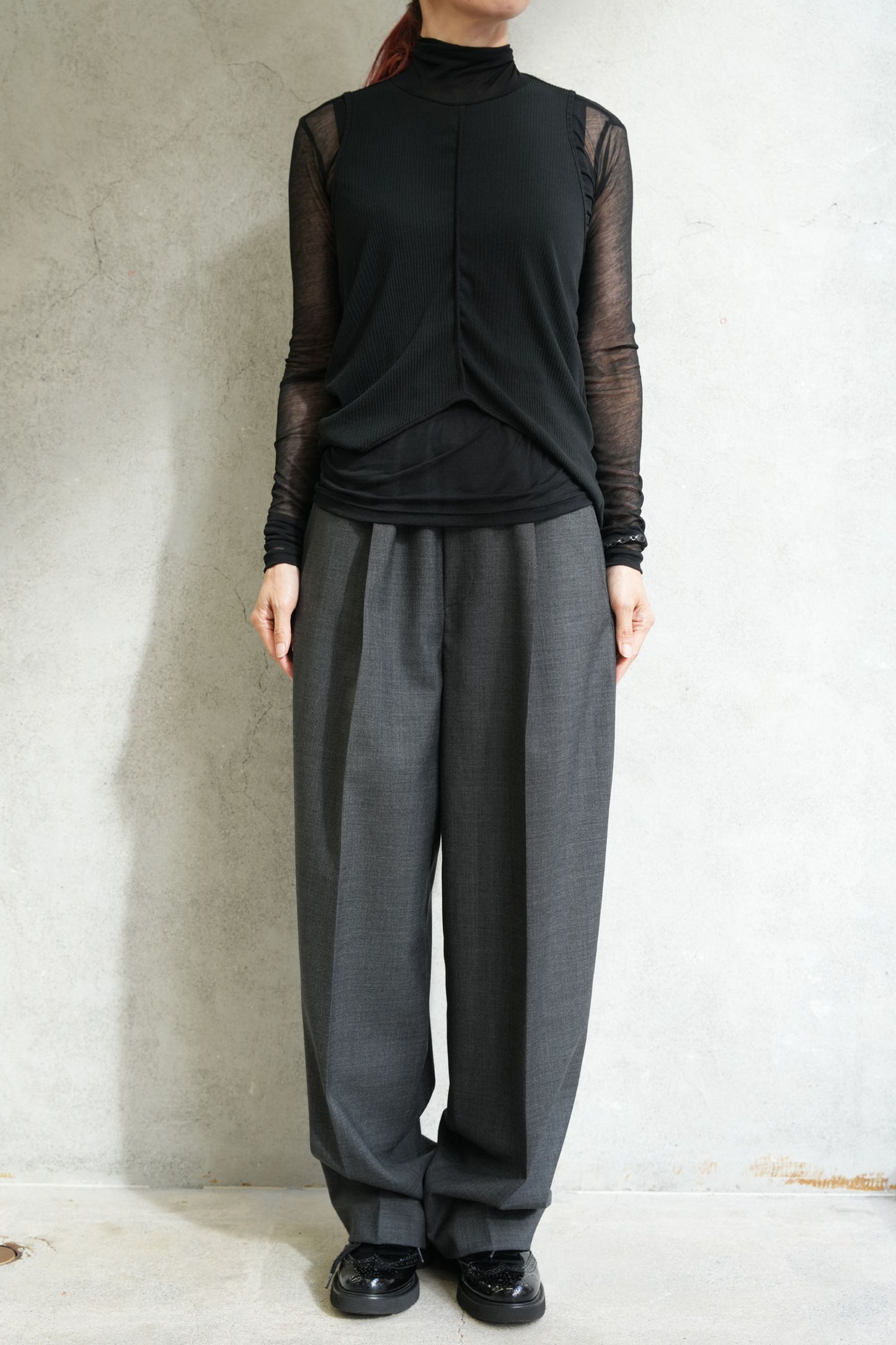 
                  
                    SHEER TWIST BACK TOP-T.MORO-
                  
                