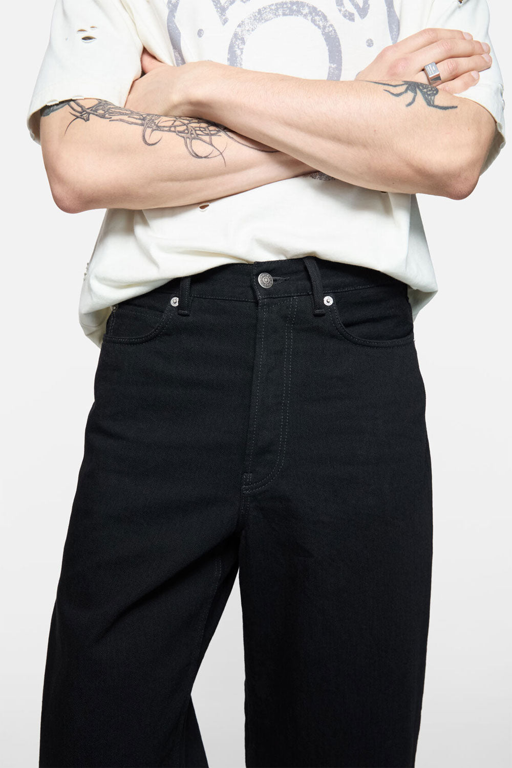 
                  
                    ACNE STUDIOS 1981 U BLACK/BLACK
                  
                