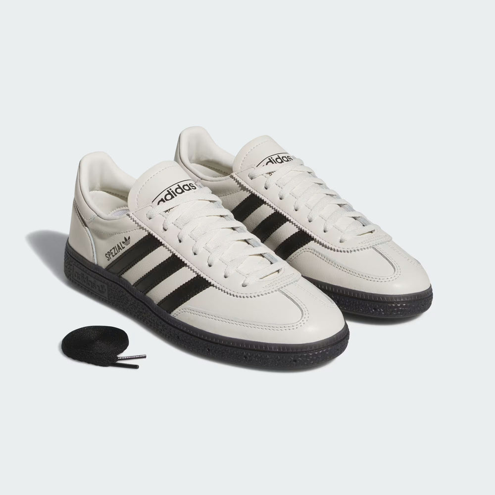 HANDBALL SPEZIAL -Cloud White- – OBLIGE