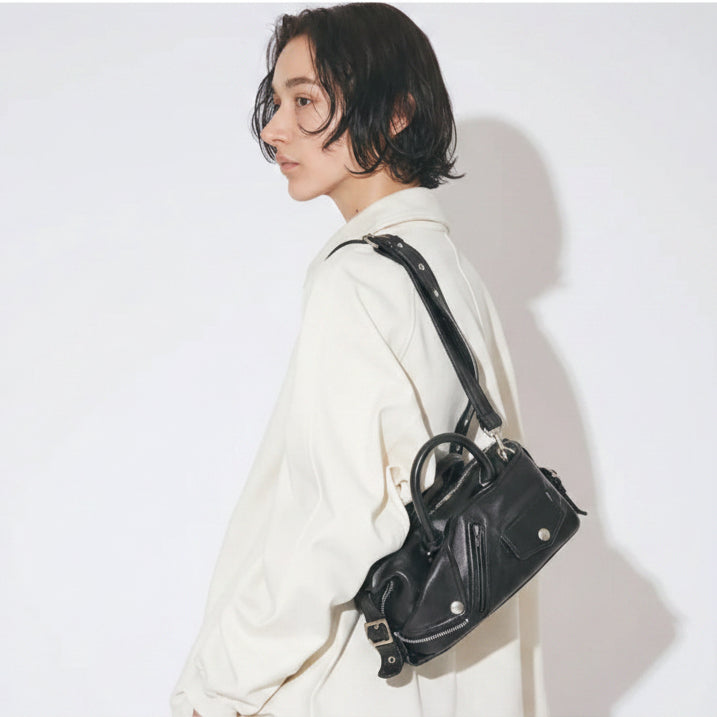 excerption riders boston bag-black- – OBLIGE
