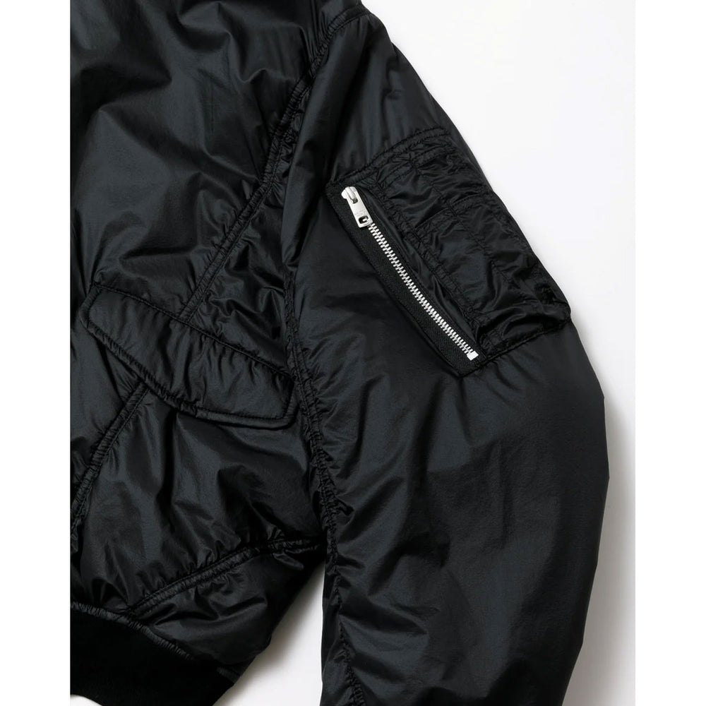 
                  
                    nylon ripstop fan shape MA-1 blouson -black-
                  
                