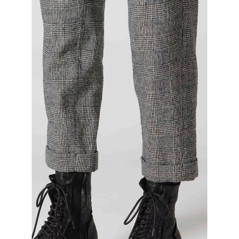 
                  
                    COTTON WOOL GLEN CHECK MACKIN SLIM PANTS
                  
                