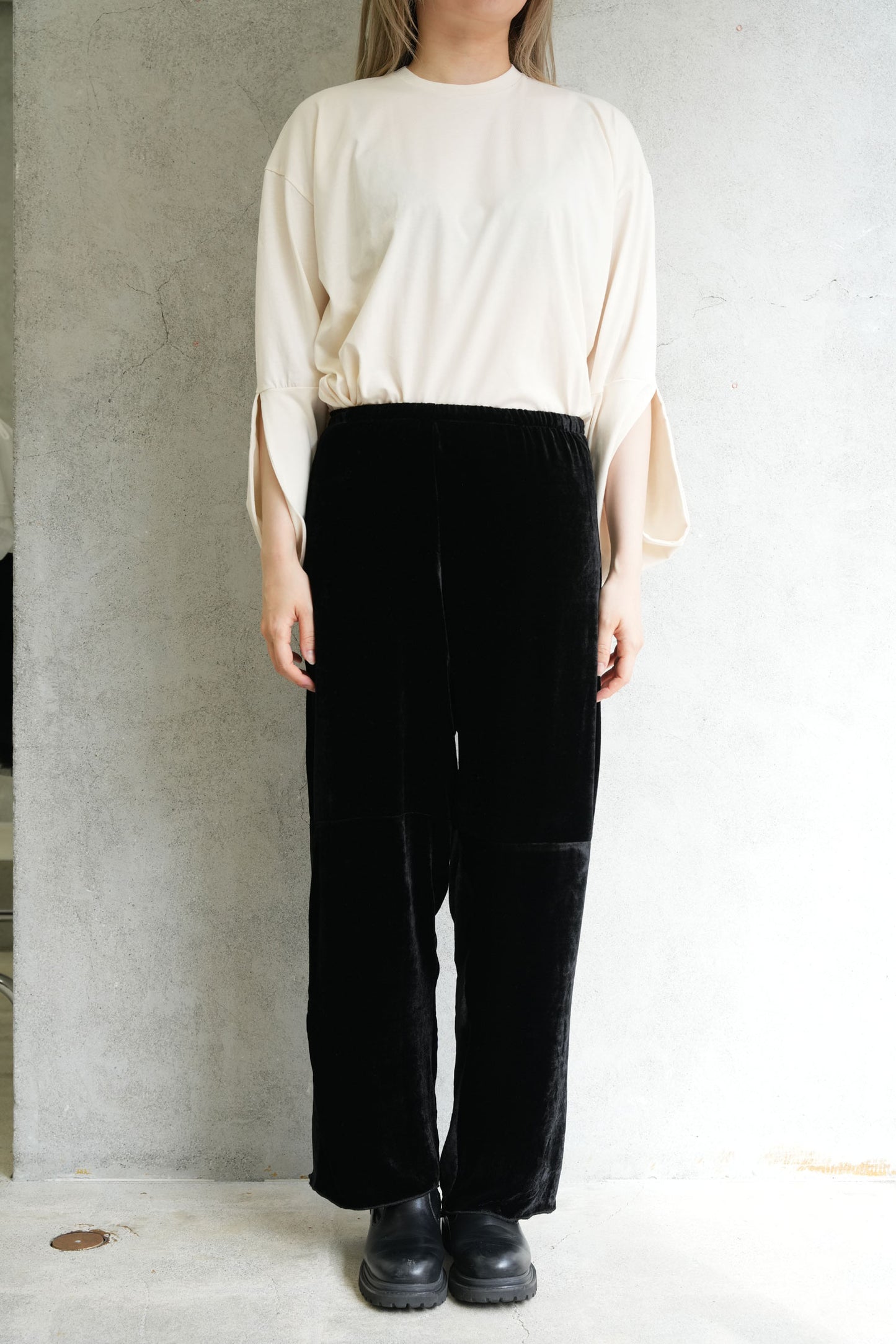 
                  
                    OLIN PANTS　-BLACK-
                  
                